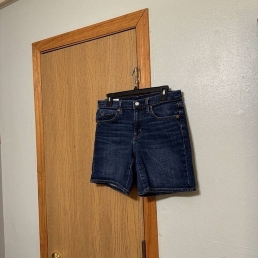 Gap Size 27/4 Regular Dark Wash Mid-Rise Denim Jean Shorts - EUC